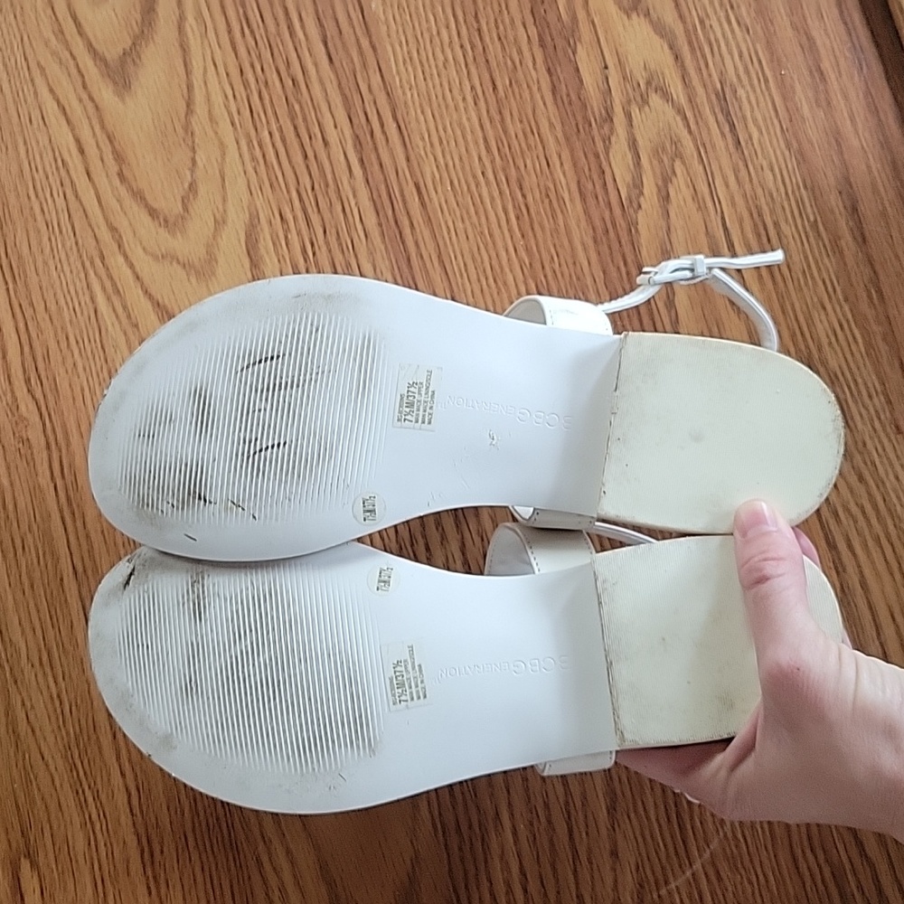 BCBGeneration Sandals - Picture 3 of 6